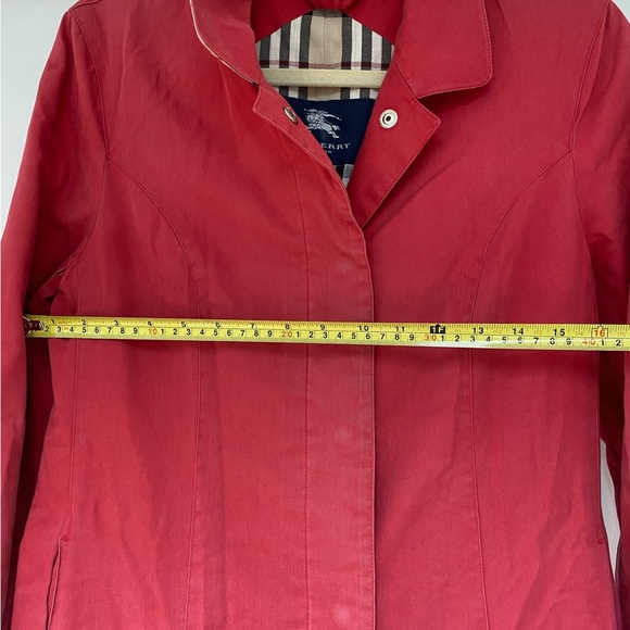 Burberry Mid-length Heritage Car Coat: Red - Picture 7 of 14